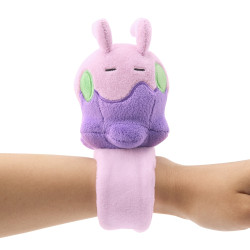 Goomy Shoulder Plush Pokémon